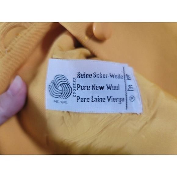 Vintage Reine Schurwolle Women's Yellow Skirt Suit - Picture 9 of 10